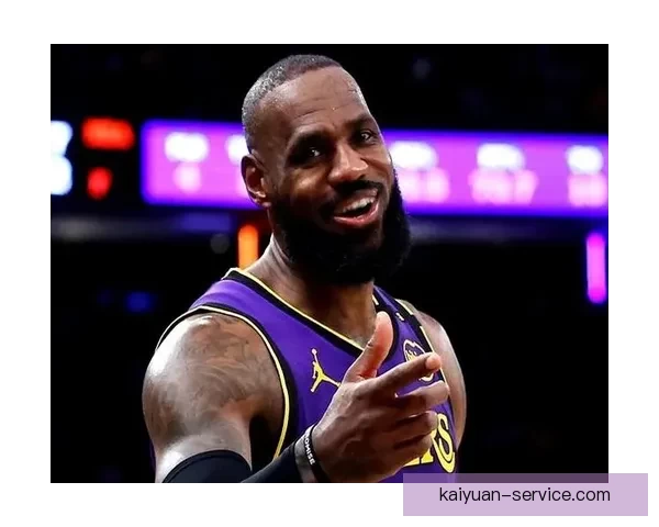 詹姆斯缔造两大历史第一 亚历山大成为近40年首位新纪录保持者